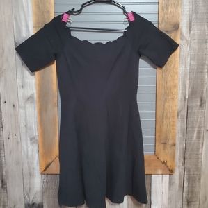 Nine Britton Black off shoulder scalloped dress MD